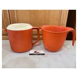 Rubbermaid Pitcher and Measuring Bowl