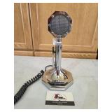 The Bandit Workman Super Star Amplified Desk