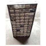 Hardware organizer with hardware