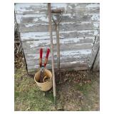 Sheers, chain, hand tools