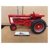 Ertl Farmall 706
