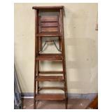 Wood ladder