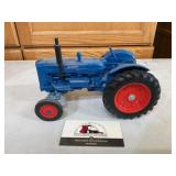 Die Cast Ertl Super Major Tractor