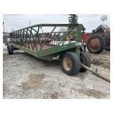 S I Feeders Hay Wagon
