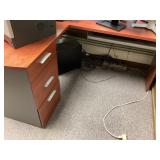 Corner desk, bring help to remove without the