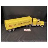 Kent Feeds semi truck die cast