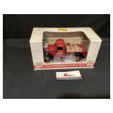 Kent feeds 1938 international pick up truck