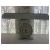 Vintage Baby Scale
