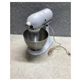 KitchenAid mixer needs cleaned works as should