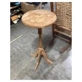 Fern stand14 wide 33 1/4 tall