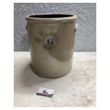 6 gallon stoneware crocK