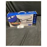 1.4 quart capacity, nonstick sauce, pan and lid