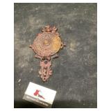 C cast iron lamp holder?