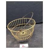 Egg basket