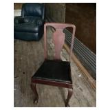 Clawfoot chair