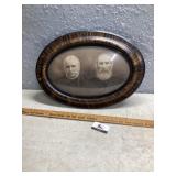 Bubble glass oval picture frame