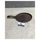 Cast iron skillet