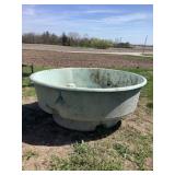 Fish pond? Mini backyard pool pool? 95 round and