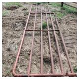 16 Ft Pipe Gate, Bottom Damaged