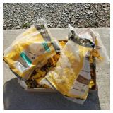 Large Lot Electric Fence Insulators