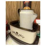 Slow cook and enamel pot