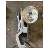 Hole saw and adjustable clamp