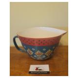 The pioneer women stoneware batter bowl