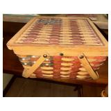 Americana picnic basket