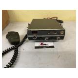 Johnson Messenger 414D CB Radio