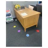 Oak like teachers desk 60 x 30 bring help to l