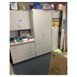 Wall cupboard 113 x 79 x 29 bring help to load