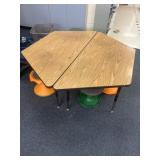 Adjustable tables only surrounding stuff, not