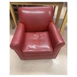 Little kids, red chair