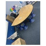 Adjustable kidney shaped table, only bring help
