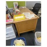 Teachers desk 60 x 30 contents not included,