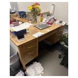 Teachers desk 60 x 30 contents not included,