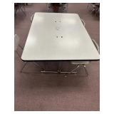 Adjustable table 40 x 60four chairs