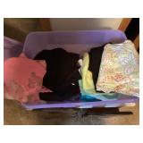 Tote of womenï¿½s 1x womenï¿½s tops