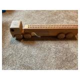 Wood semi crayon caddy