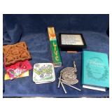 Miscellaneous decor