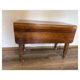 Drop Leaf Ground