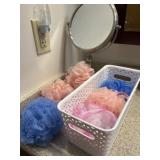 New loofas and mirror