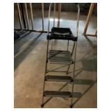 Cosco ladder