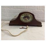 Vintage mantle clock