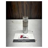 Snap on socket
