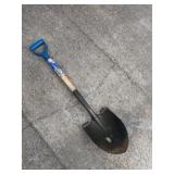 Sand shovel
