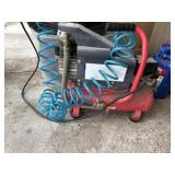 Small air compressor
