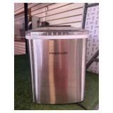 Frigidaire Ice Maker