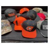 Caps