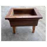 Wood planter box